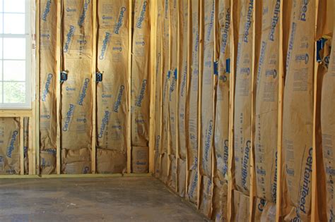 garage wall outlet placement